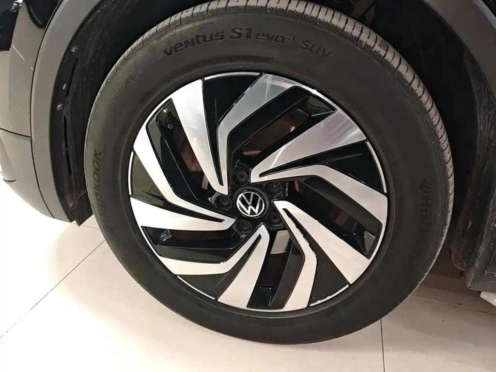 Volkswagen Tiguan L 2022 330TSI Automatic 2WD Smart Edition фото 23