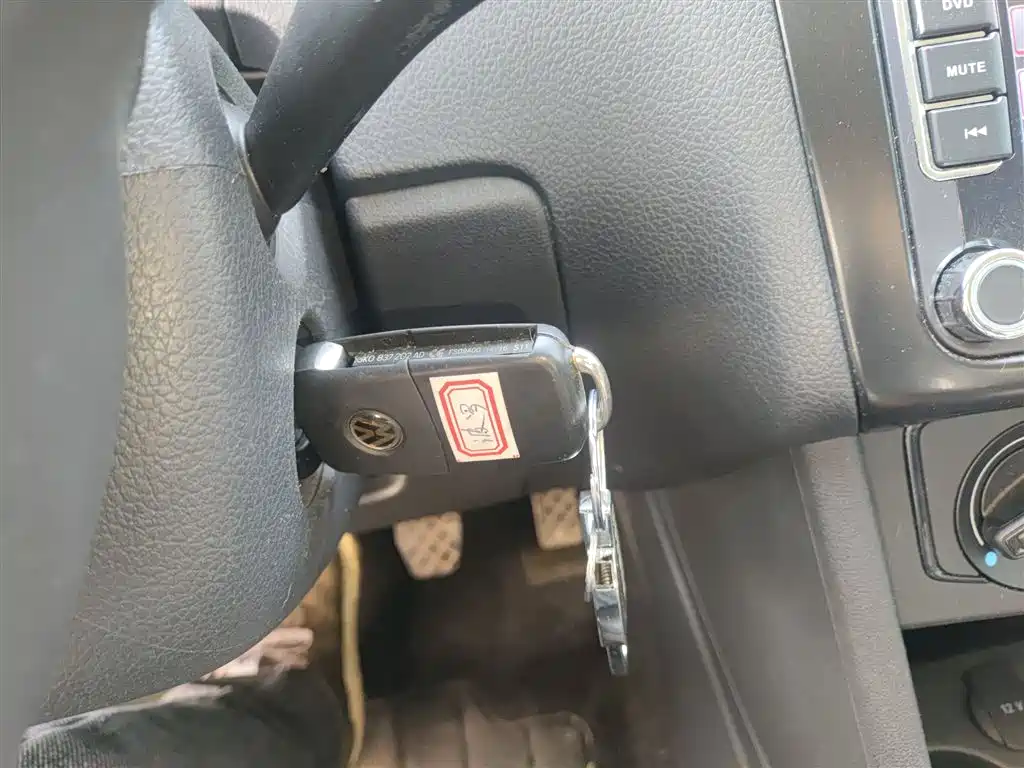 Volkswagen Polo 2016 1.4L Manual Trend фото 17