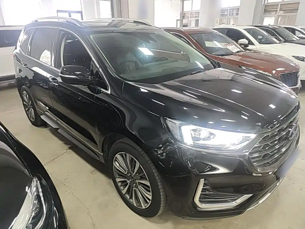 Ford Edge 2022 2021 PLUS EcoBoost 245 FWD Luxury Sharp 7-seater