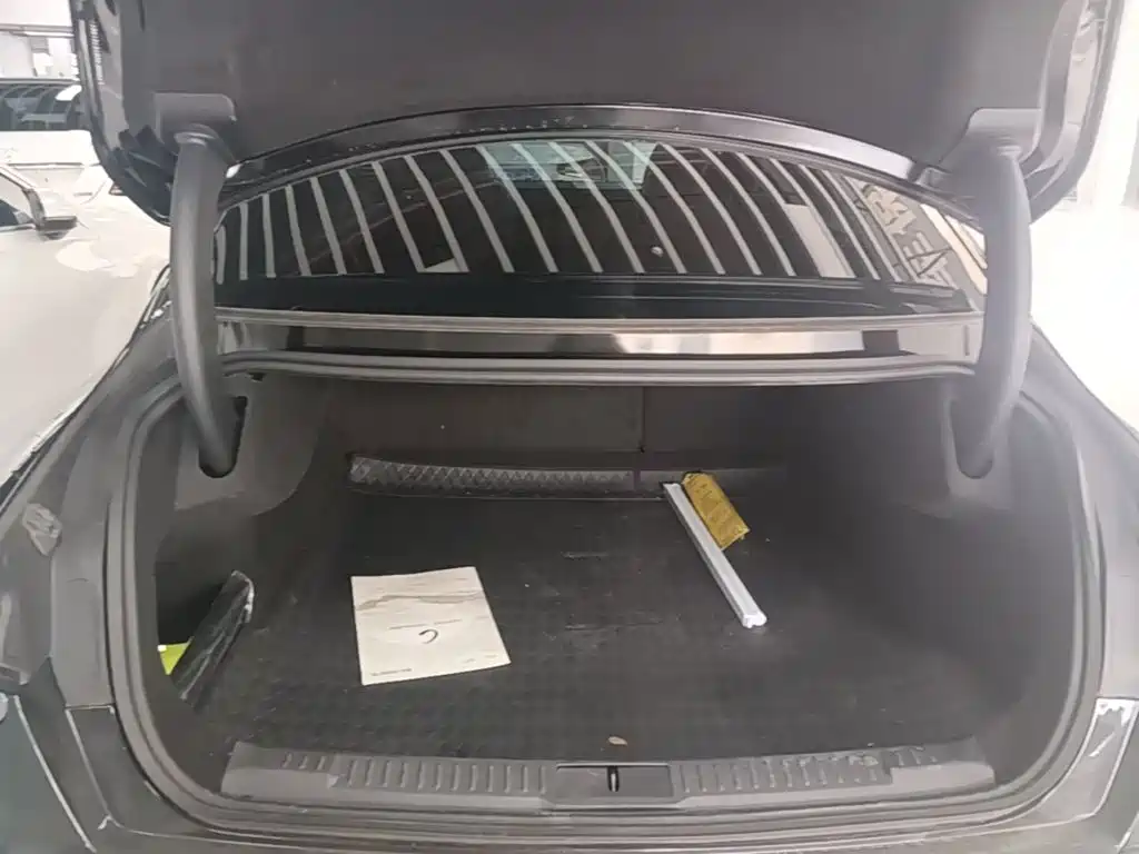 Lincoln Z 2026 2025 2.0T Premium Edition