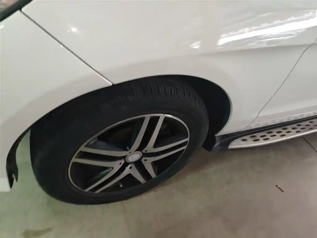 Mercedes-Benz M-Class 2014 ML 400 4MATIC Dynamic фото 23