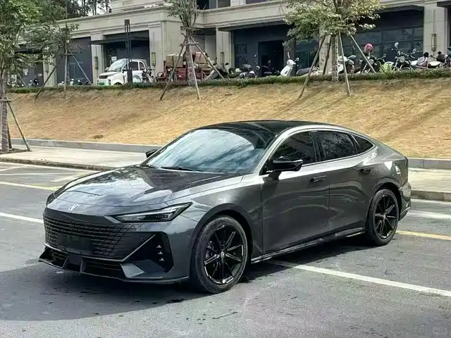  Changan Changan UNI-V 2022 1.5T Premium Model