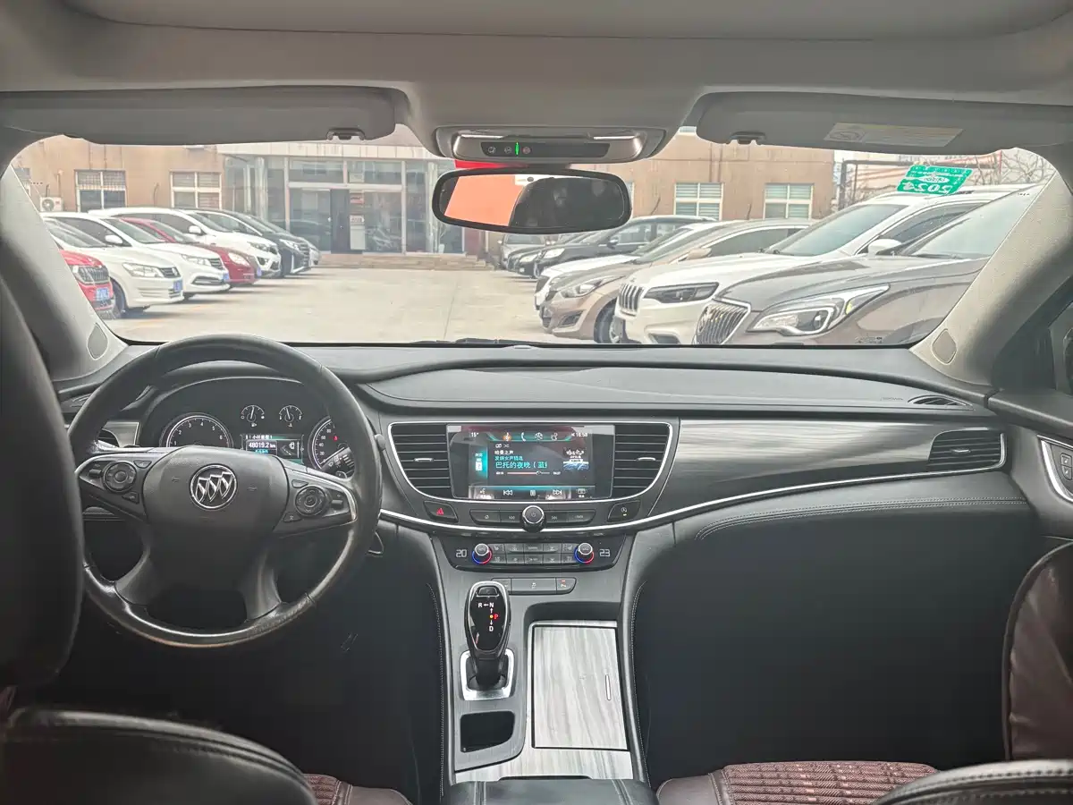 Buick LaCrosse 2018 Model 20T Elite Edition фото 6