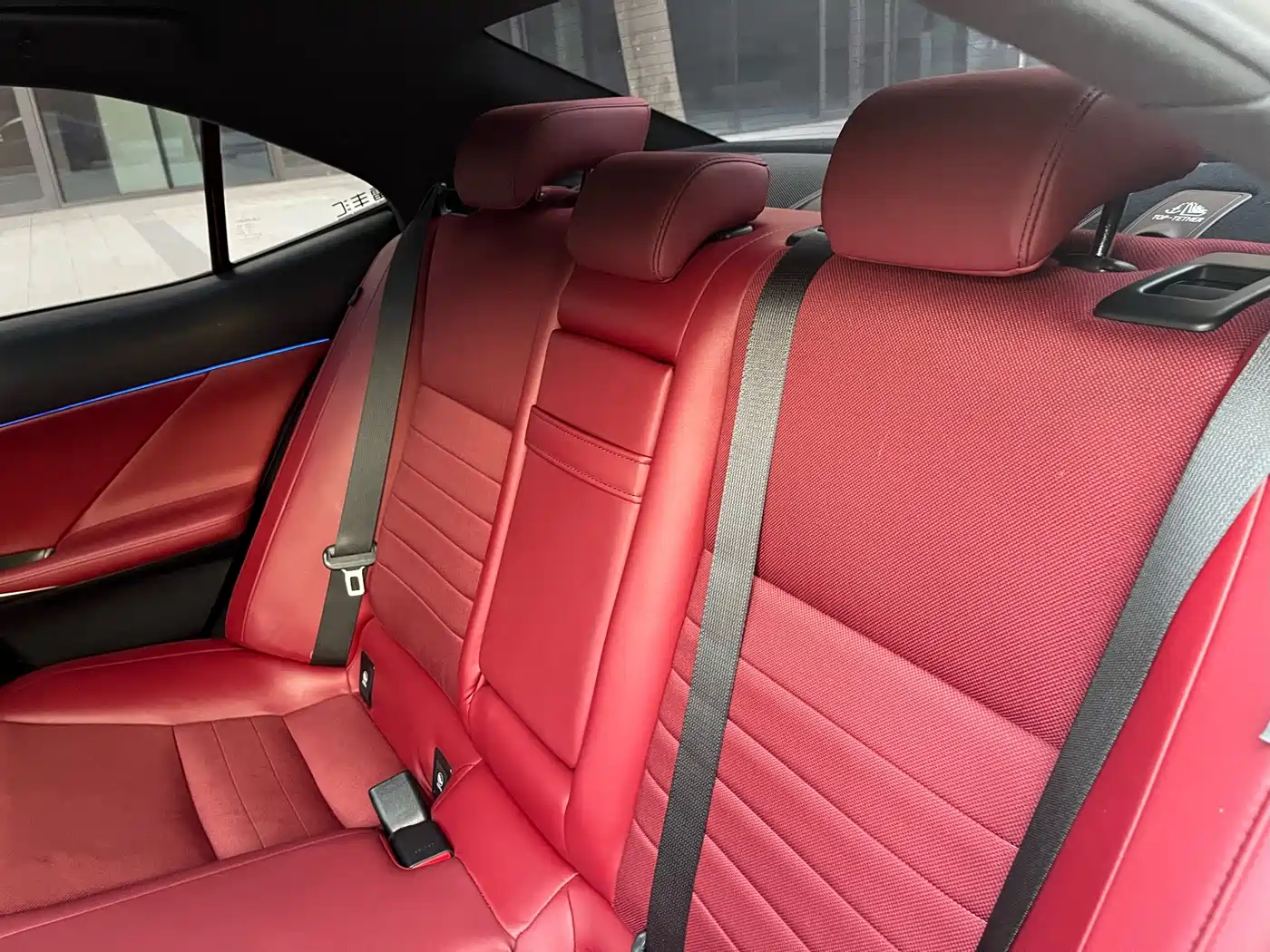 Lexus IS 2017 300 F SPORT фото 19