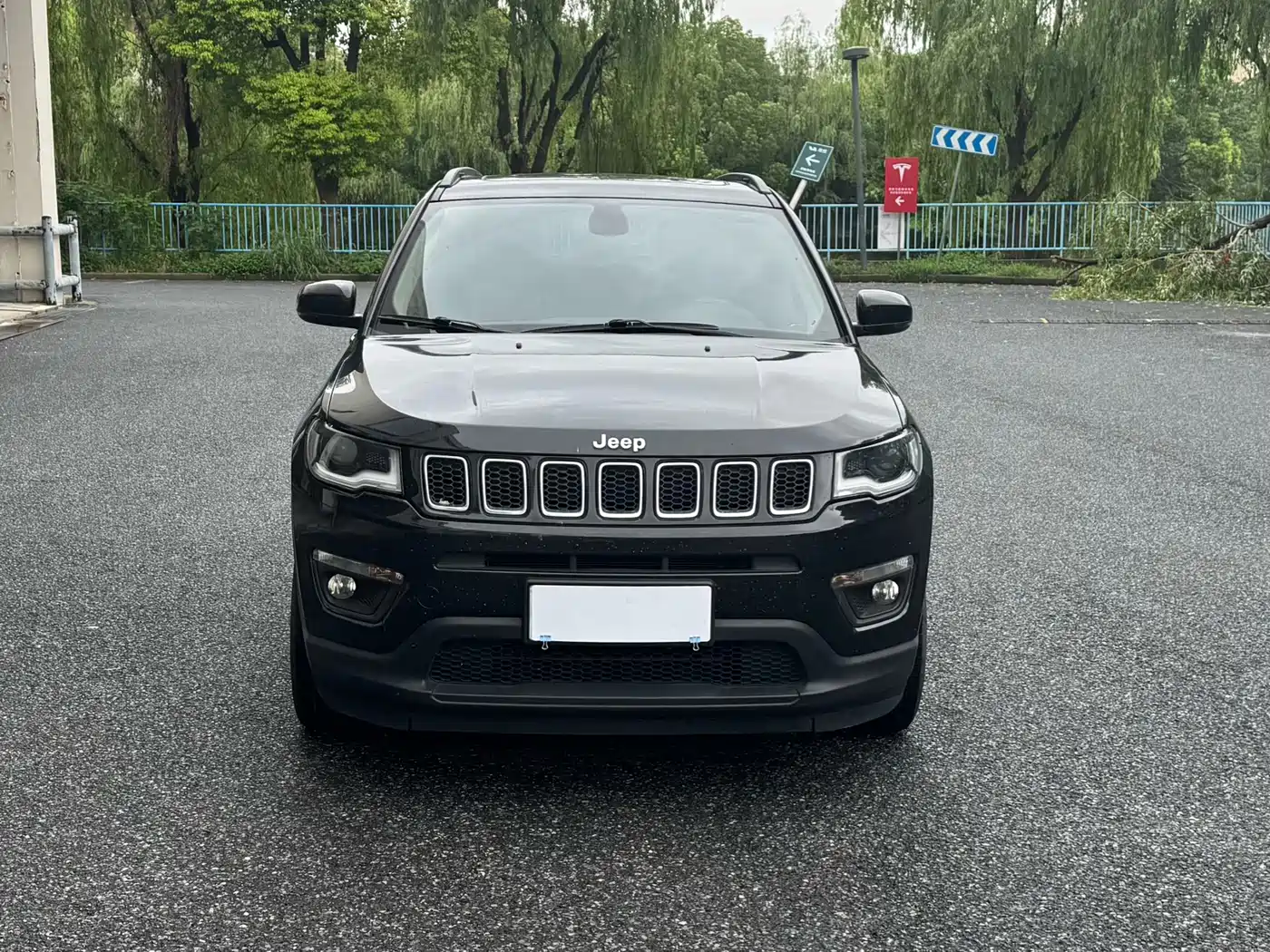 Jeep Compass 2020 2019 220T Automatic Family Edition