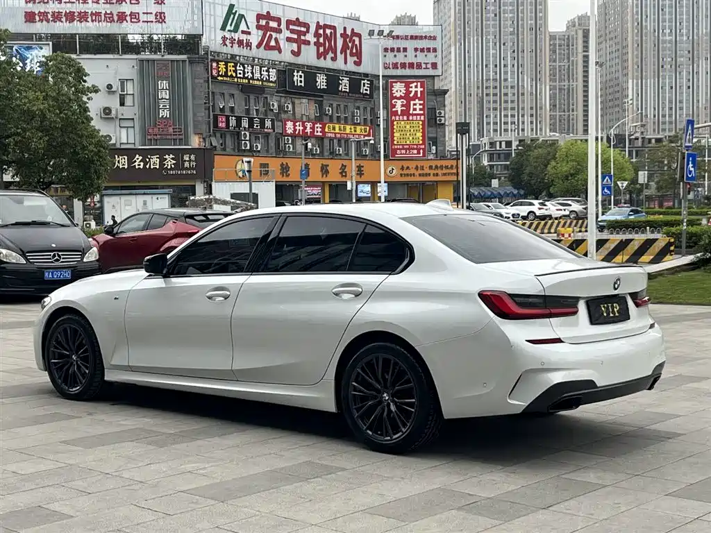 BMW 3 Series 2020 Facelift 325Li M Sport Night Edition фото 7