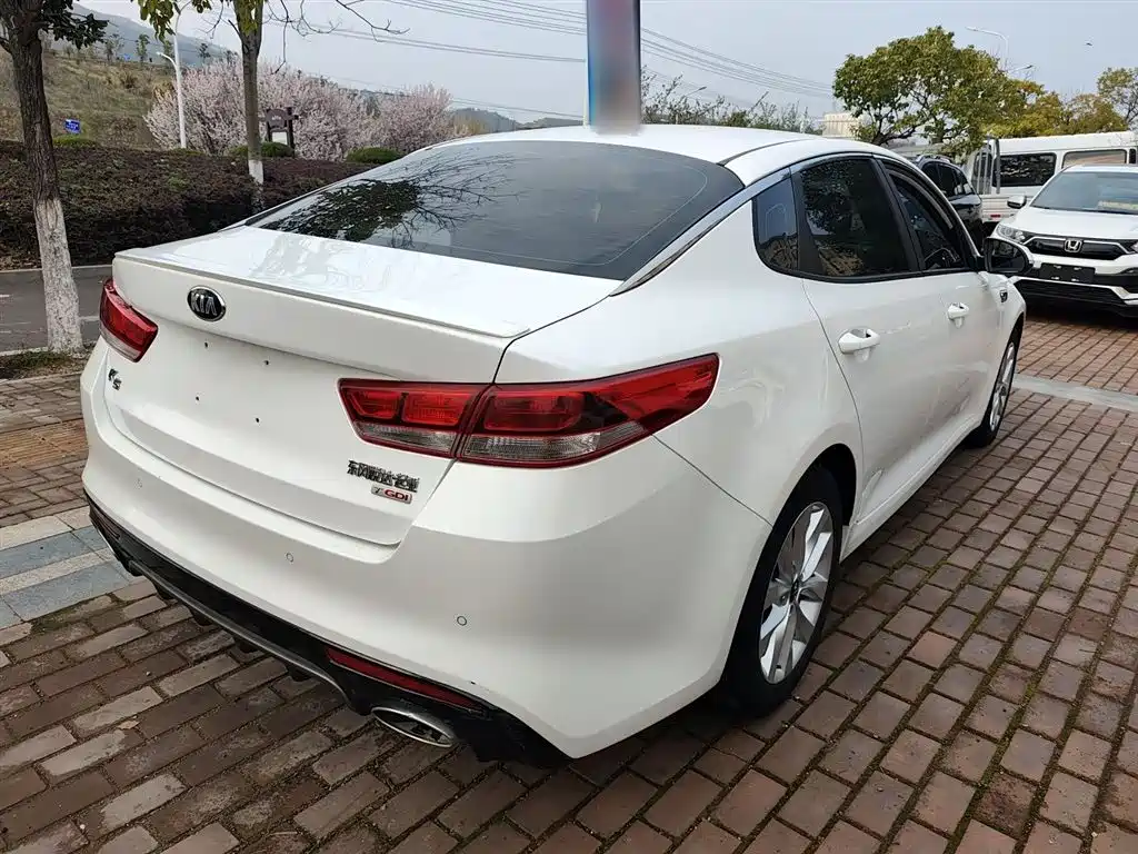 Kia K5 2016 1.6T Automatic GLS фото 7