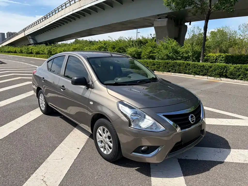 Nissan Sunny 2019 2015 1.5XE CVT Comfort
