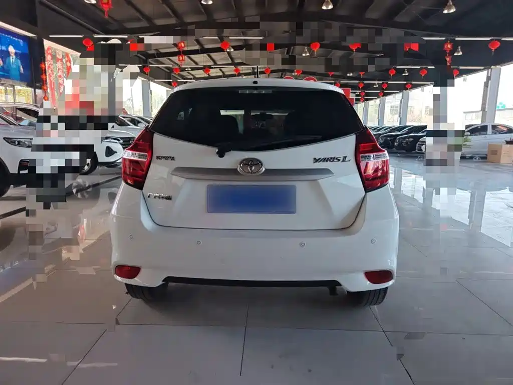 Toyota YARiS L Zhi Xuan 2021 1.5L CVT Leading Edition фото 6