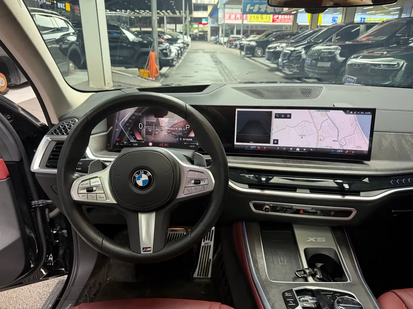 BMW X5 2023 xDrive 30Li Premium M Sport Package фото 13