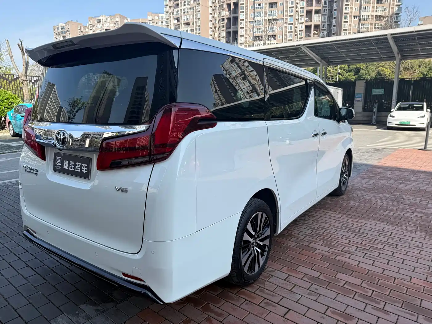 Toyota Alphard 2018 3.5L Premium фото 6