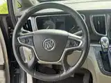 Фото 24 - Buick GL8
