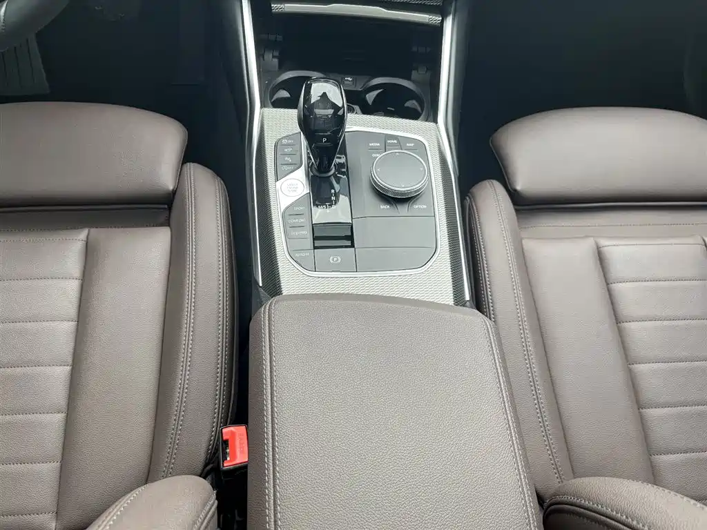 BMW 3 Series 2021 325Li M Sport Night Edition фото 26