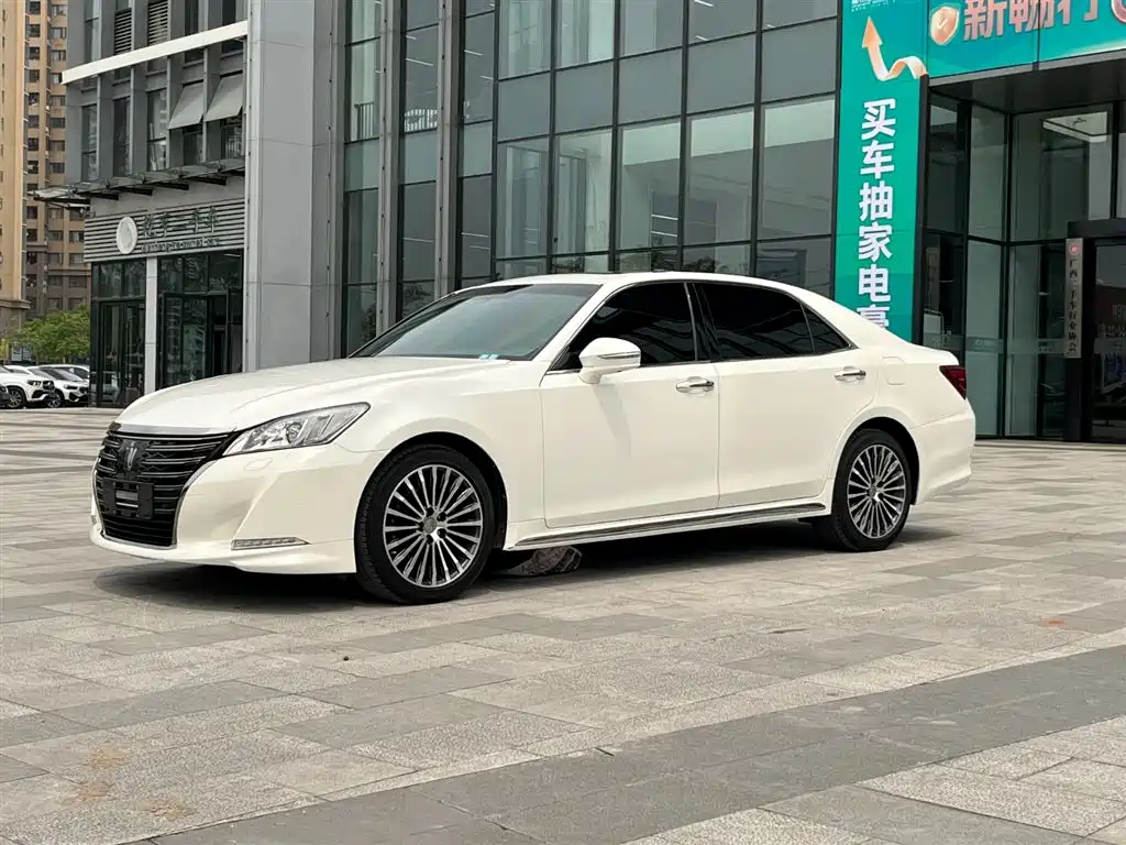 Toyota Crown 2018 2.0T Sport Edition