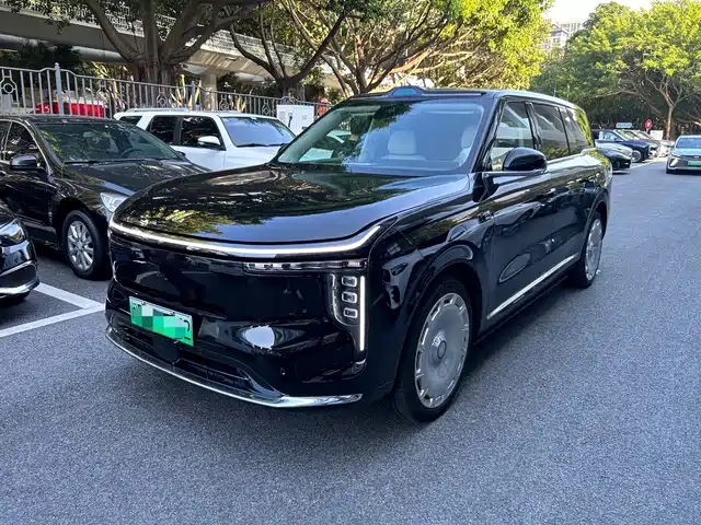 IM Motors IM LS9 2026 Model 52kWh Base Version — фото 1