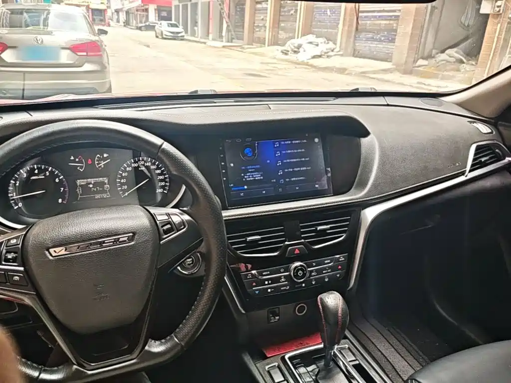 Venucia T90 2017 2017 2.0L CVT Smart Edition