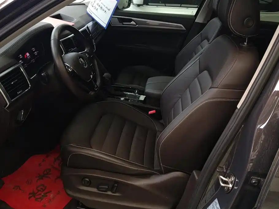 Volkswagen Teramont 2020 Facelift 330TSI 2WD Luxury фото 9
