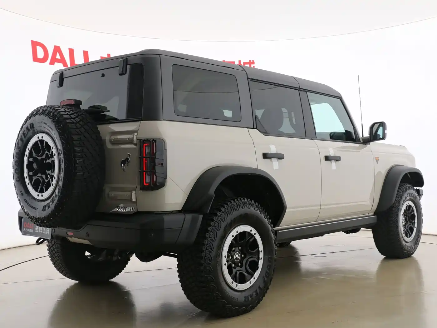 Ford Bronco 2025 2024 2.3T Badlands