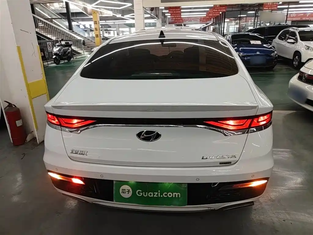 Hyundai Fista 2019 280TGDi Sport Edition China VI фото 6