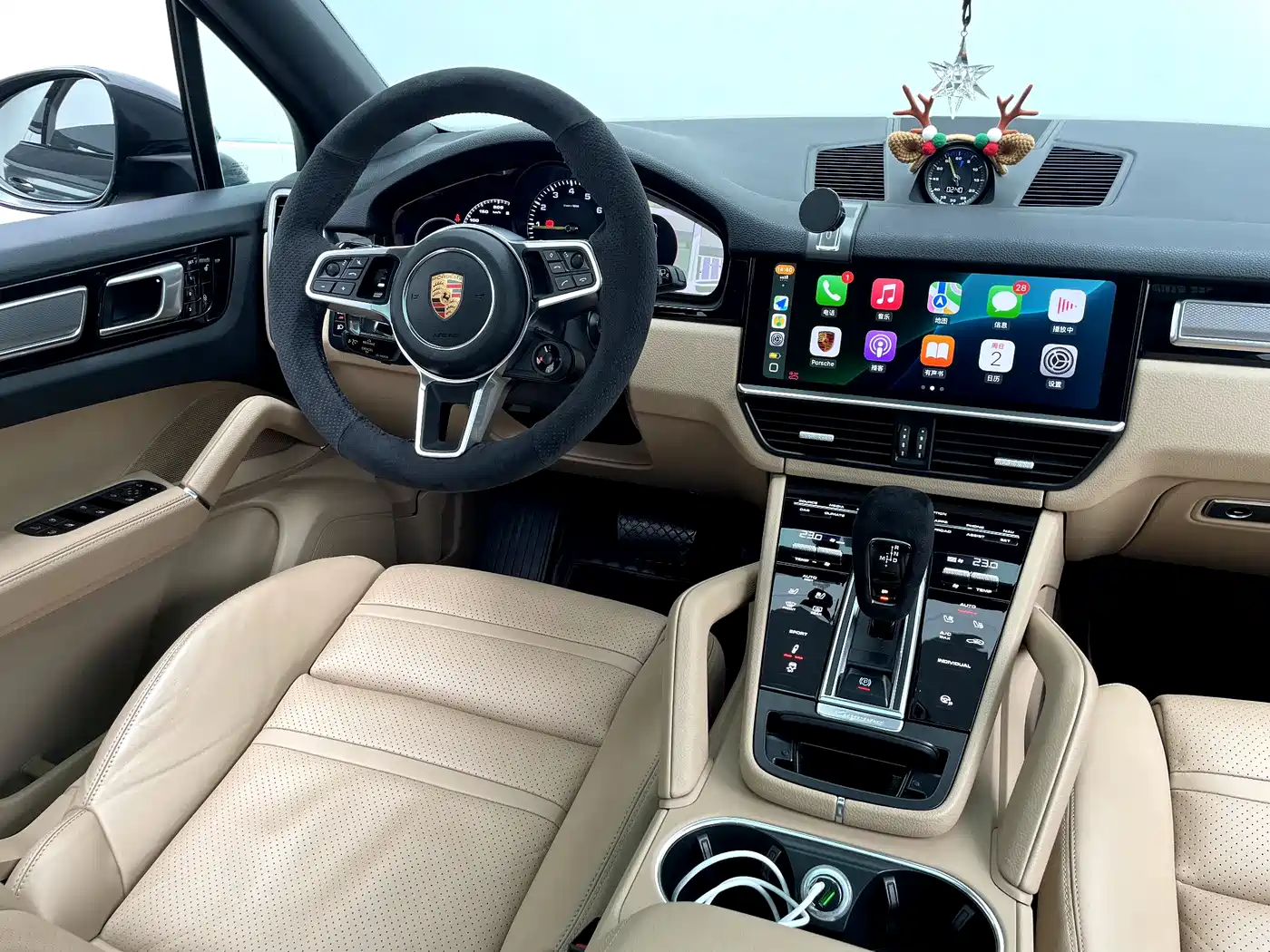 Porsche Cayenne New Energy 2019 Cayenne E-Hybrid 2.0T фото 25
