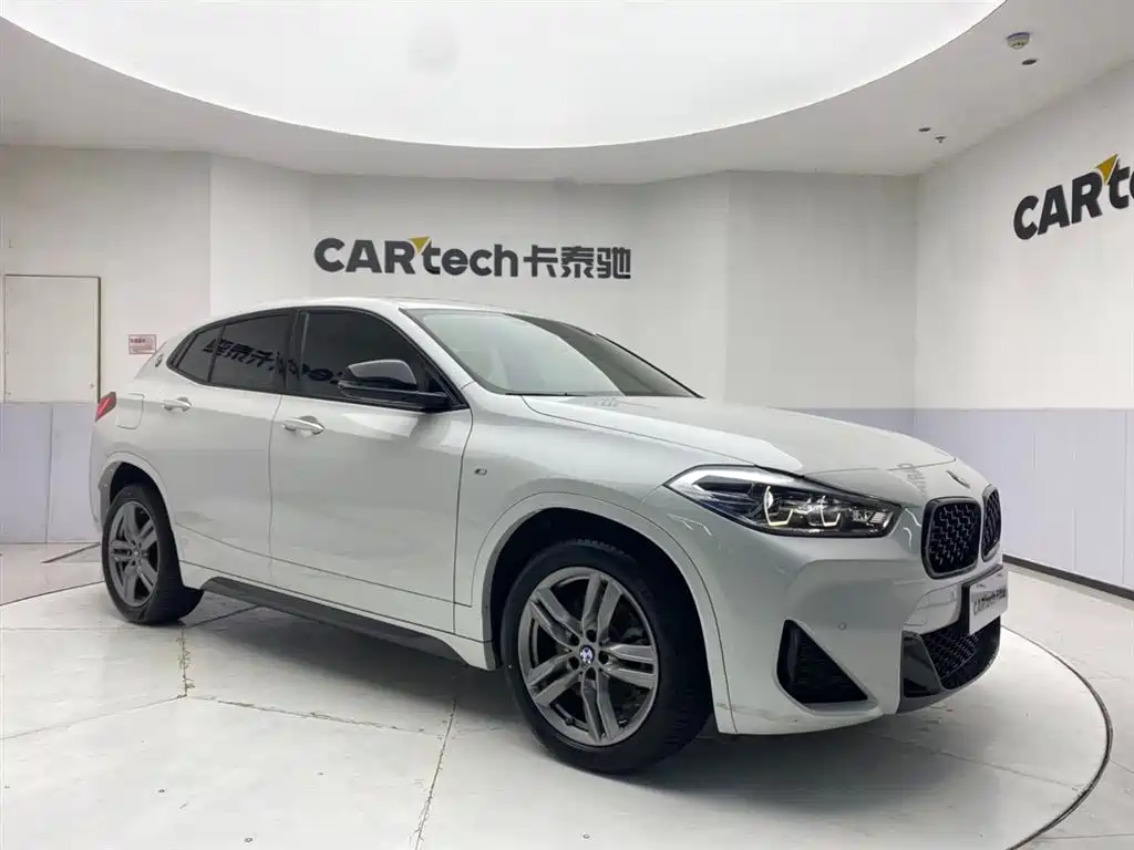 BMW X2 2024 2023 sDrive25i M Sport Shadow Edition
