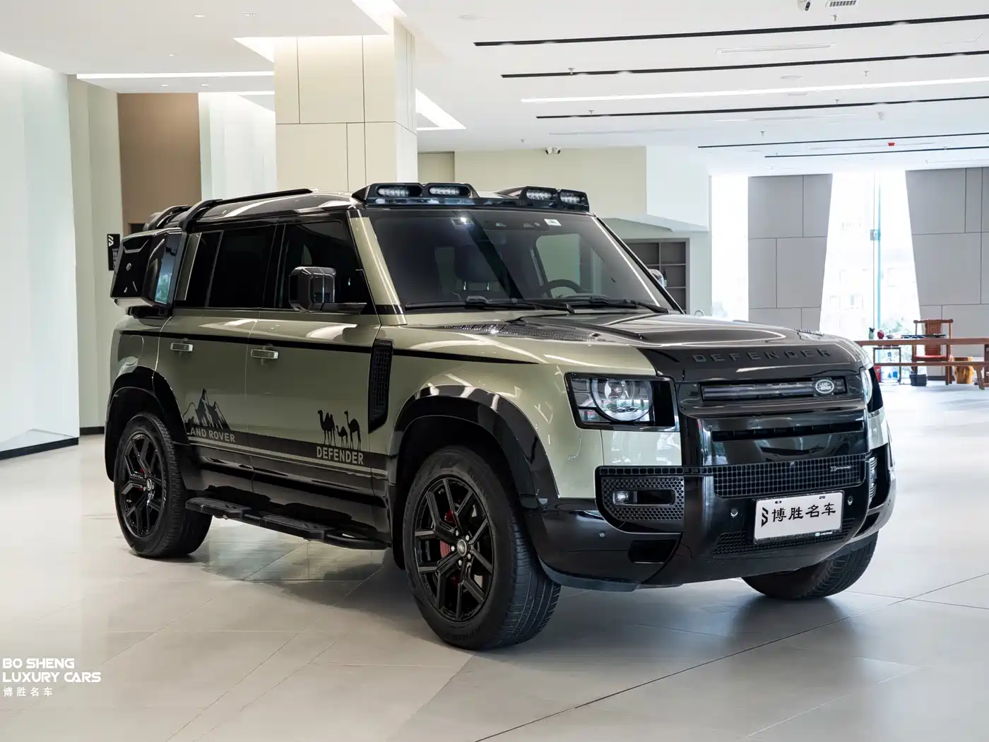 Land Rover Defender 2023 Model 110 3.0T P400 X-DYNAMIC HSE фото 33