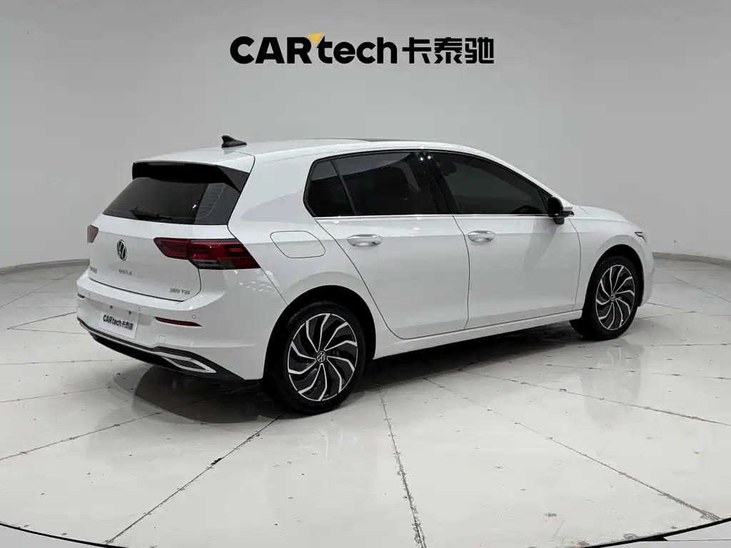 Volkswagen Golf 2025 2023 Facelift 280TSI DSG Pro
