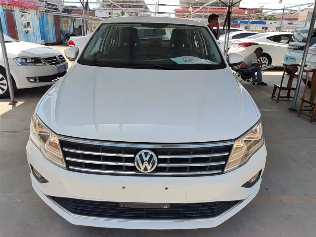 Volkswagen Jetta 2017 1.5L Manual Comfort фото 3