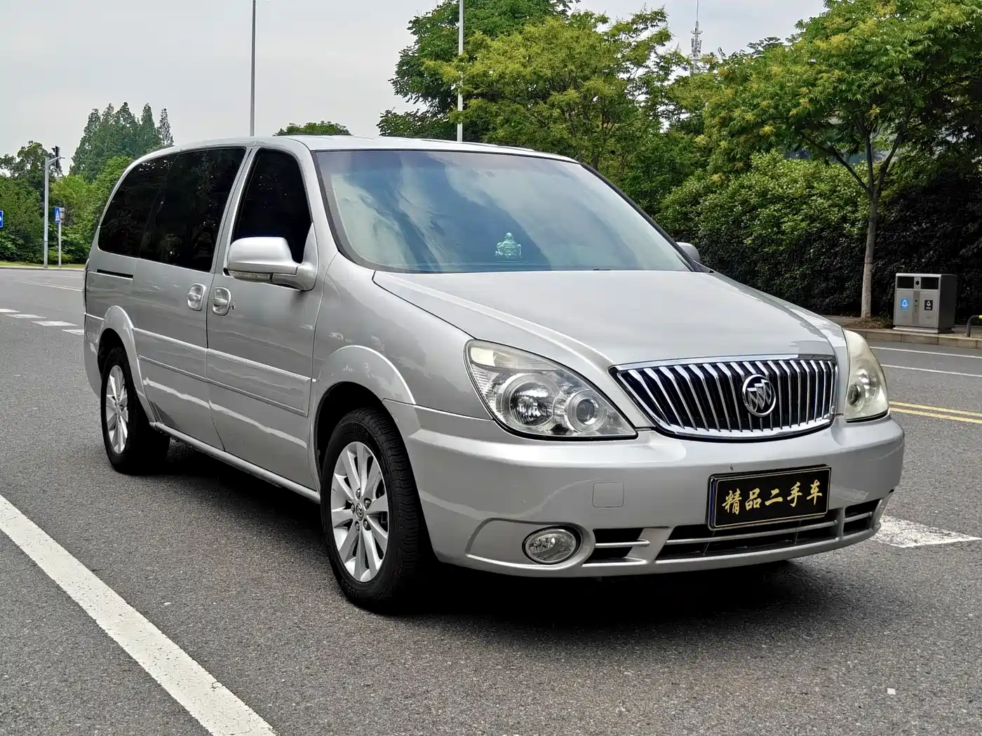 Buick GL8 2013 2.4L Comfort Edition фото 3