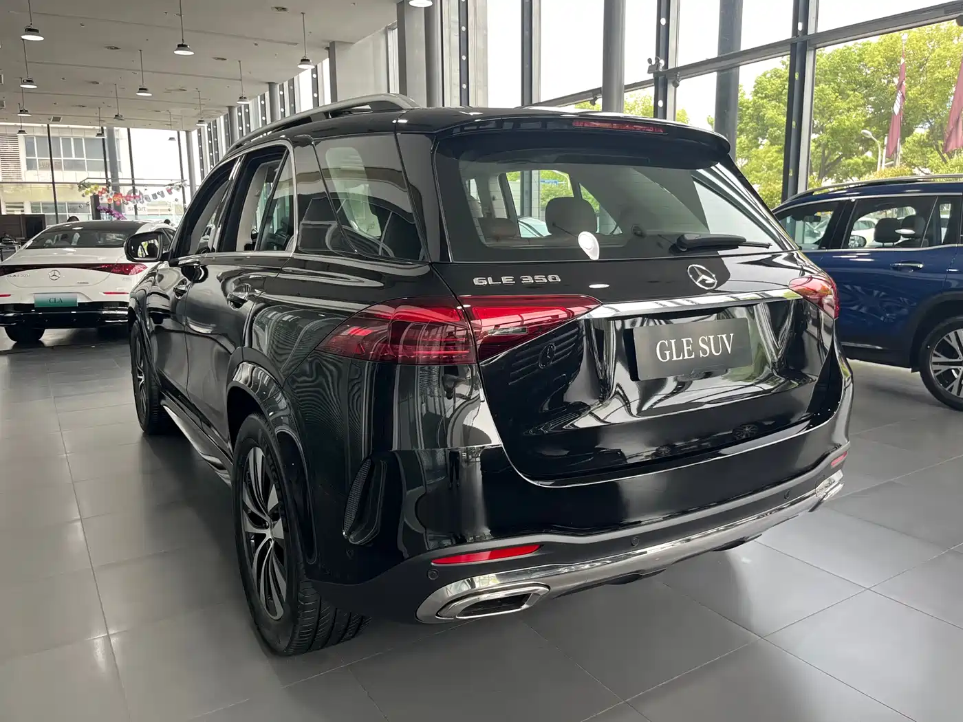 Mercedes-Benz GLE 2025 GLE 350 4MATIC Fashion фото 5