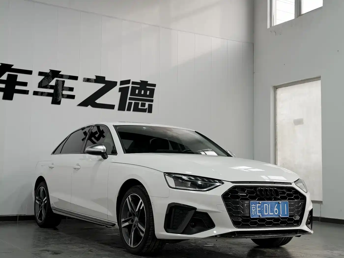 Audi A4L 2020 40 TFSI quattro Luxury Dynamic фото 3