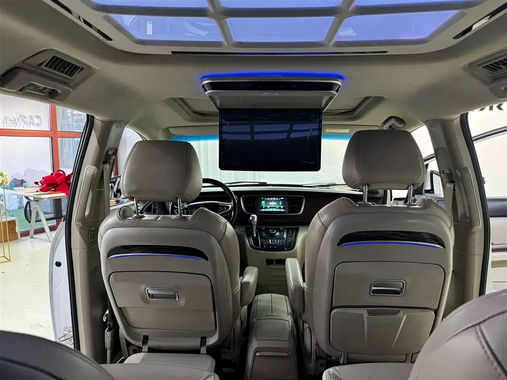 Buick GL8 2018 28T Luxury Model China VI фото 30