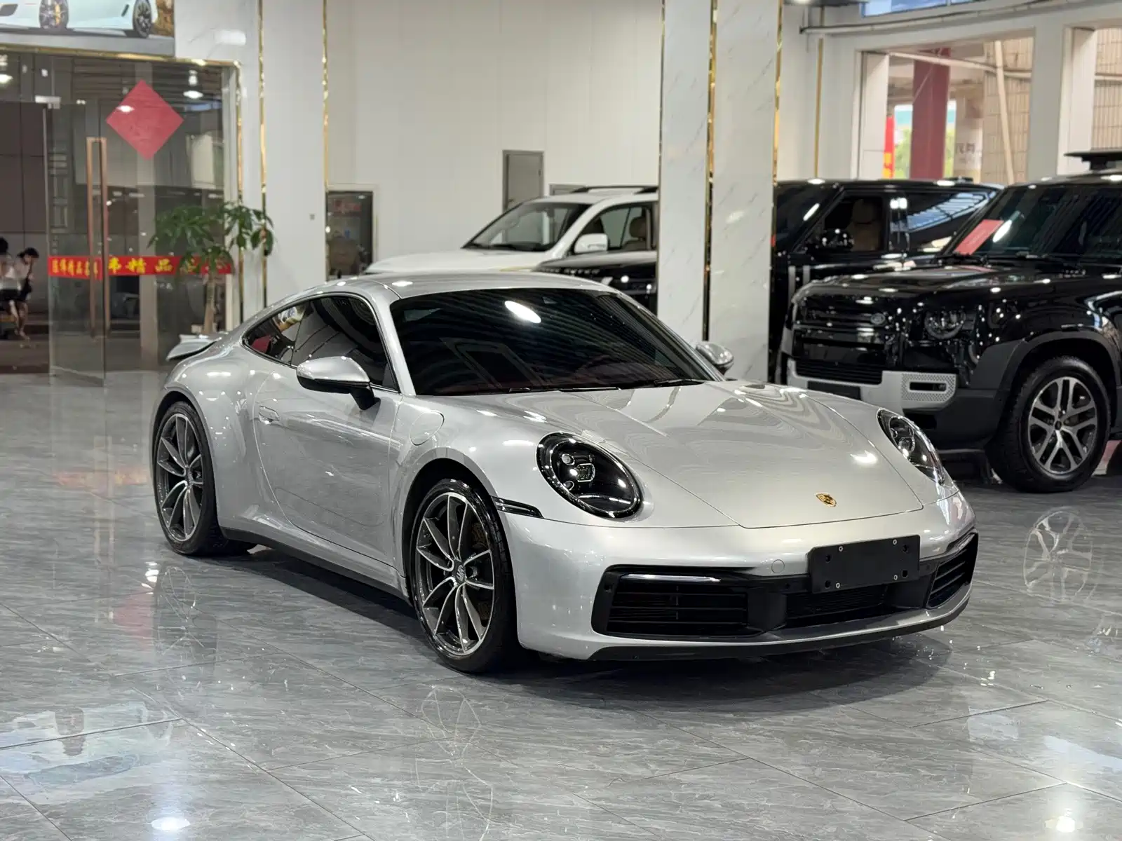 Фото 3 - Porsche 911