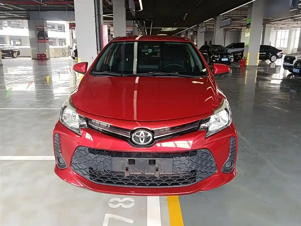 Toyota Vios FS 2021 1.5L CVT Fengchi Edition фото 3