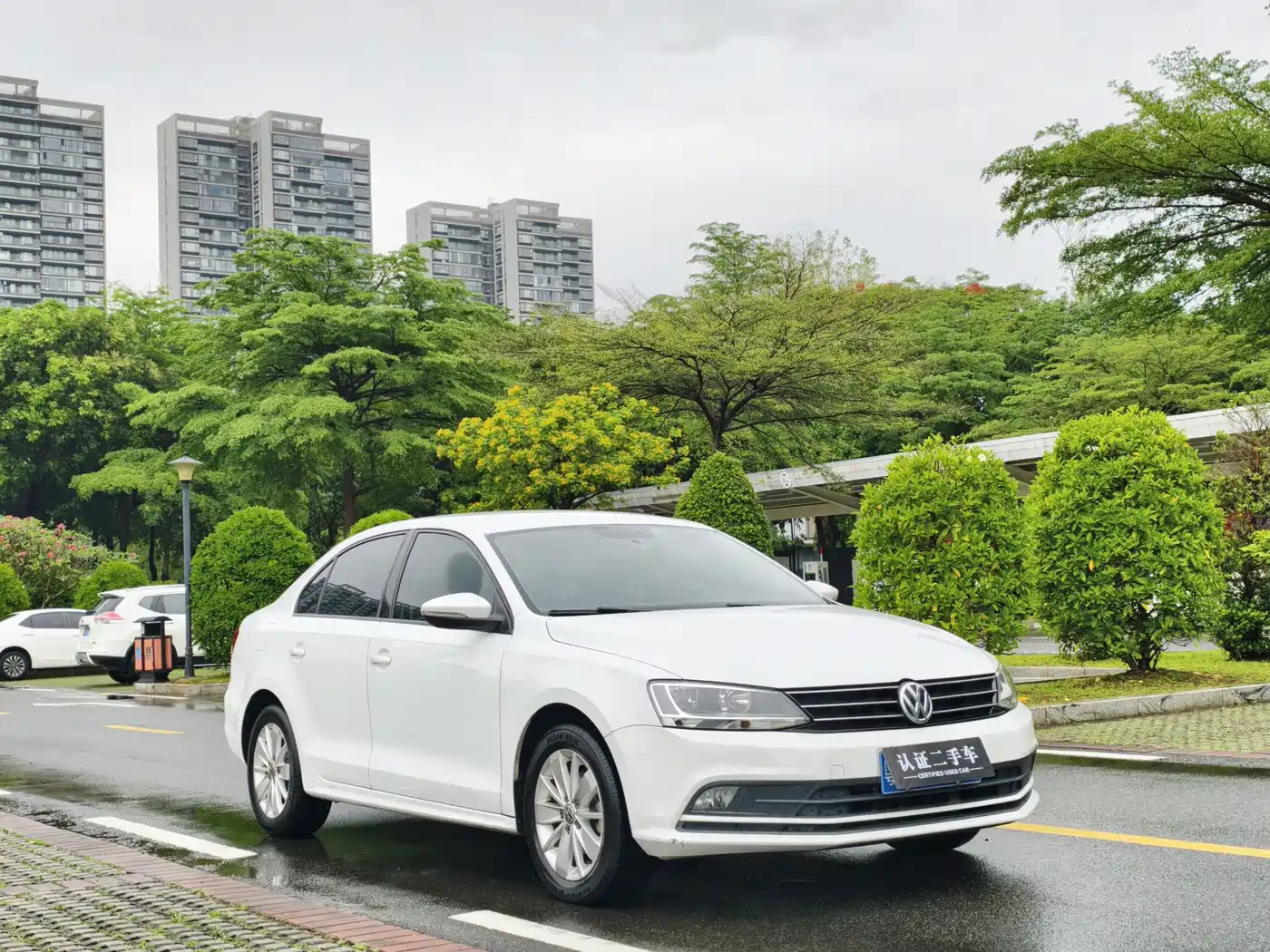 Volkswagen Sagitar 2018 1.6L Automatic Fashion фото 4