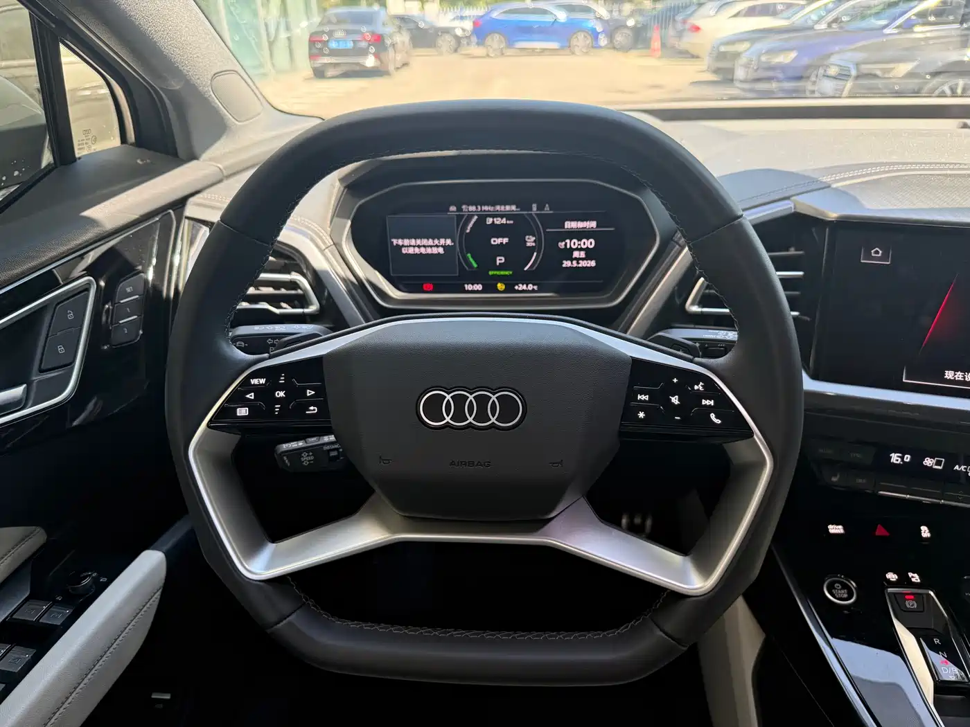 Audi Q4 e-tron 2024 40 e-tron Creation Edition фото 9