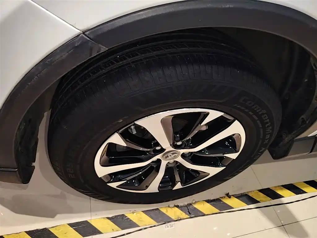 Toyota RAV4 Rongfang 2019 2.0L CVT 2WD Pioneer Edition China VI фото 23