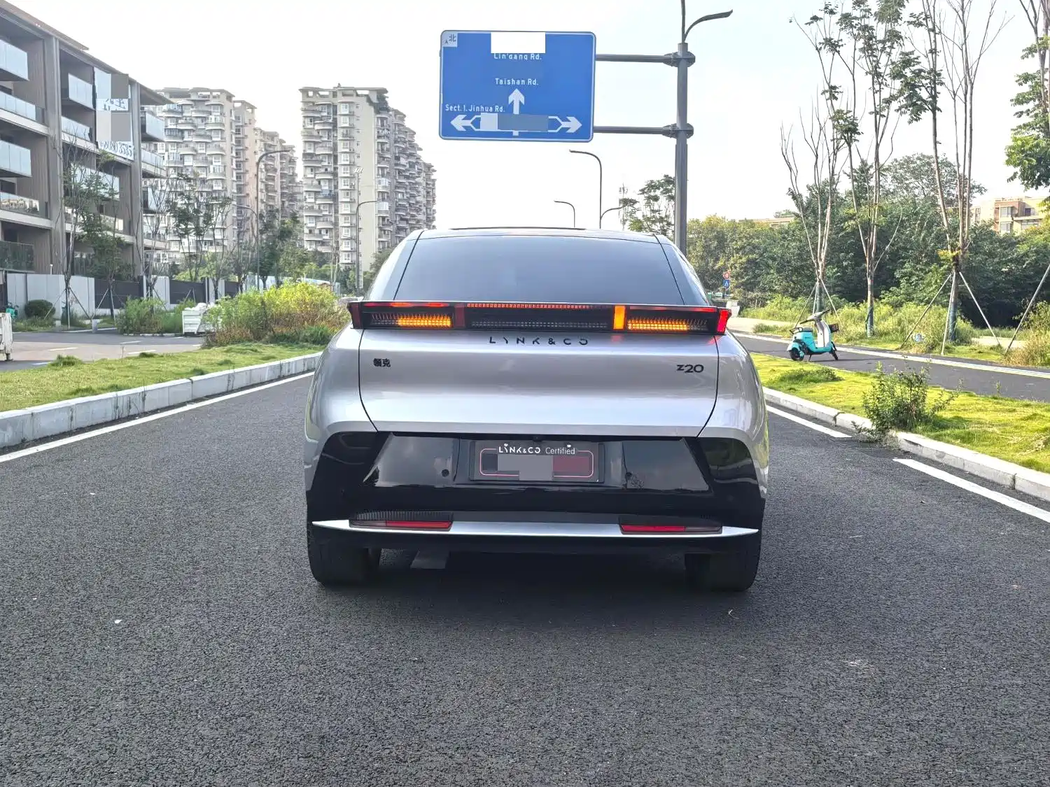 صورة 11 - Lynk & Co Z20