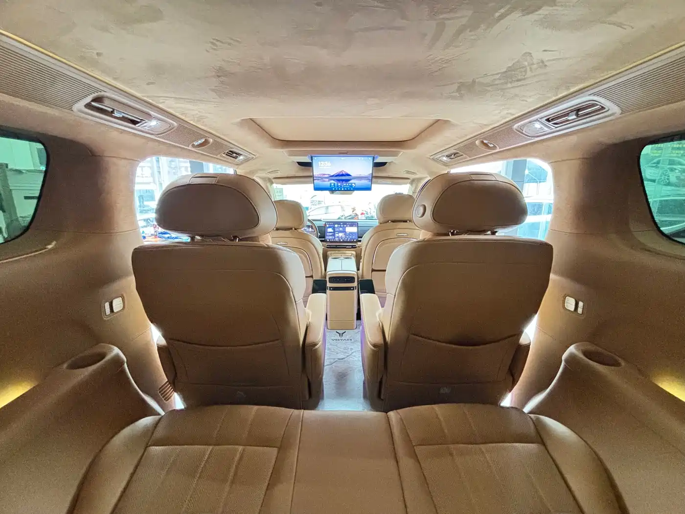 Voyah Auto Voyah Dreamer 2025 Model PHEV Basic Version фото 20