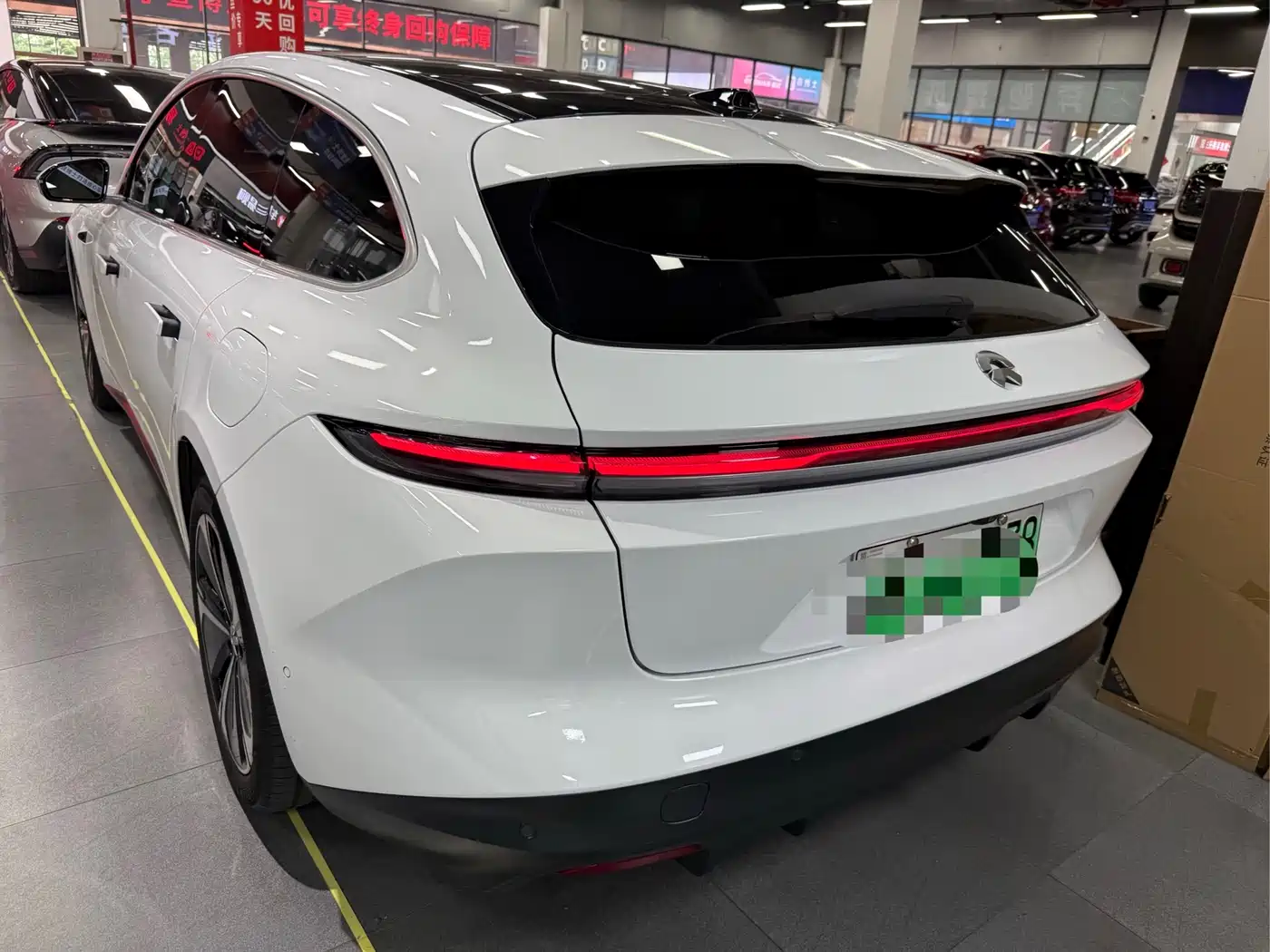 NIO ET5T 2024 75kWh Touring фото 19