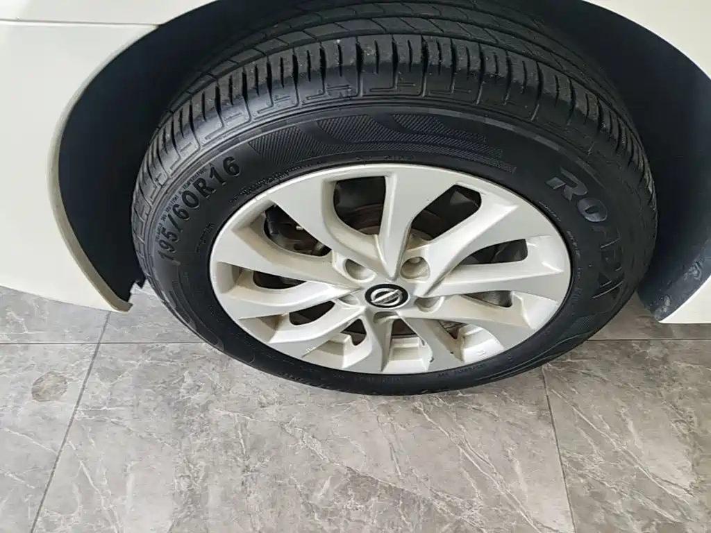Nissan SYLPHY, миниатюра 23