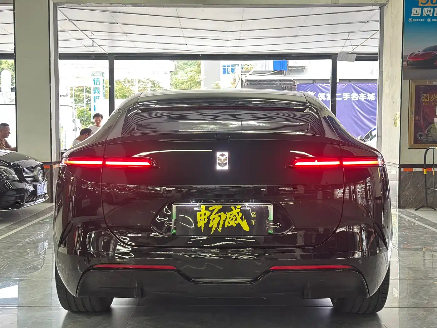 Avatr 12 2023 650 Triple Laser AWD Performance Edition фото 7