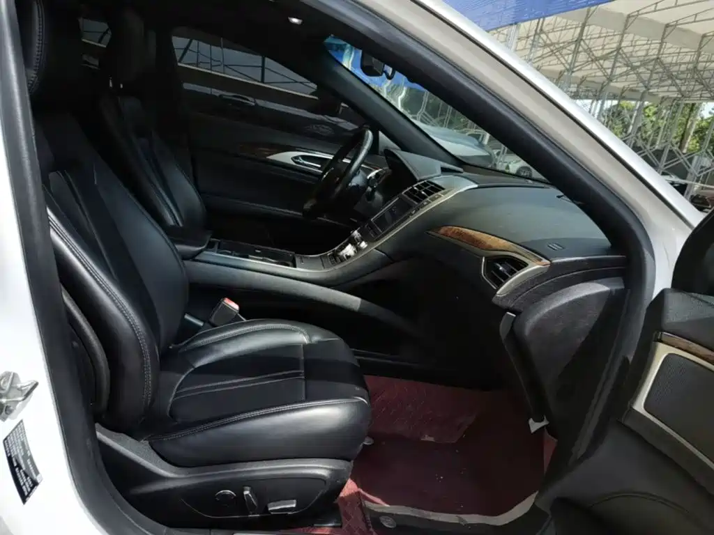 Lincoln MKZ 2021 2020 2.0T Premium Edition