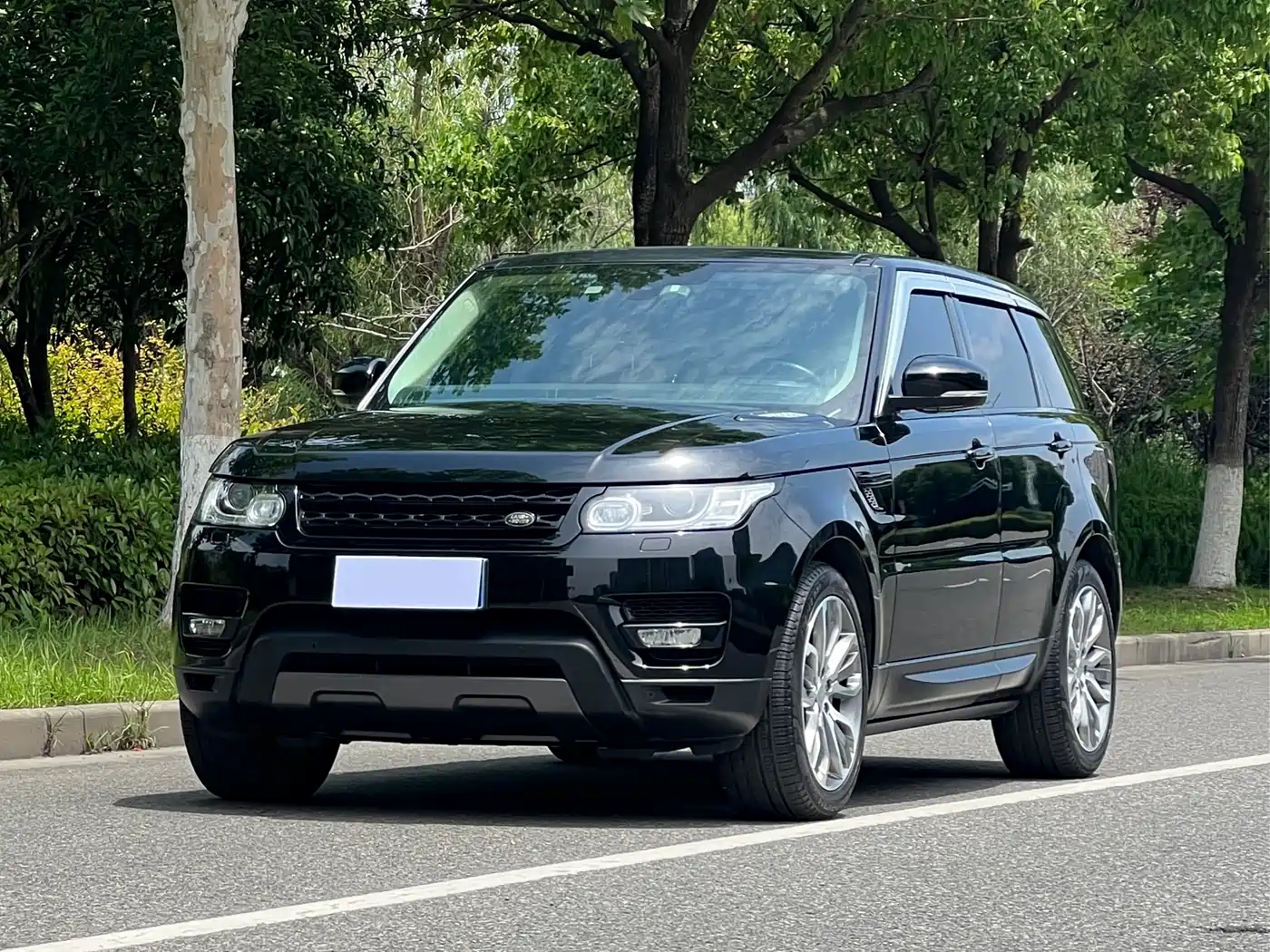 Land Rover Range Rover Sport 2016 Model 3.0 SC V6 HSE DYNAMIC