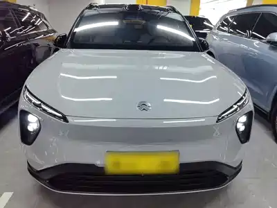 NIO ES6