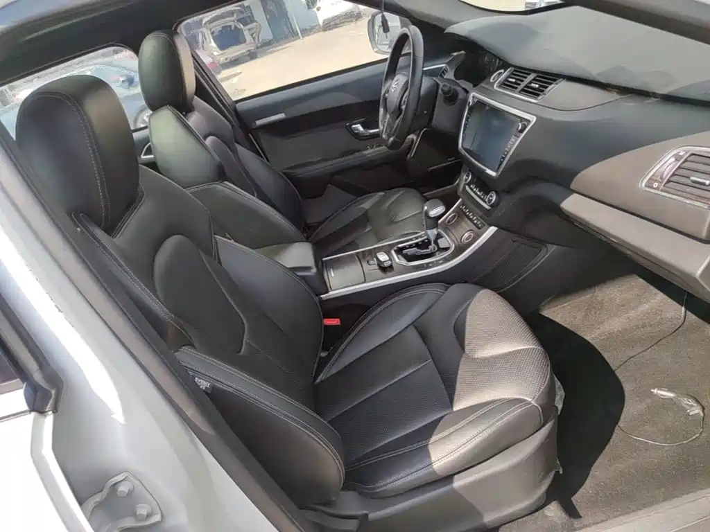 Landwind X7 2015 2015 2.0T Panorama Premium