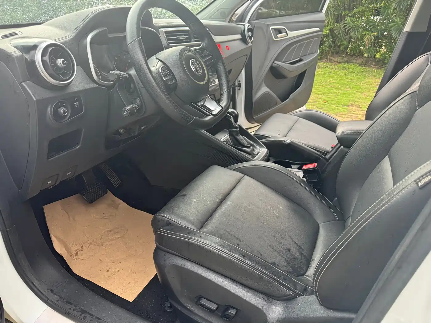 MG ZS 2020 2018 1.5L Automatic Luxury China V