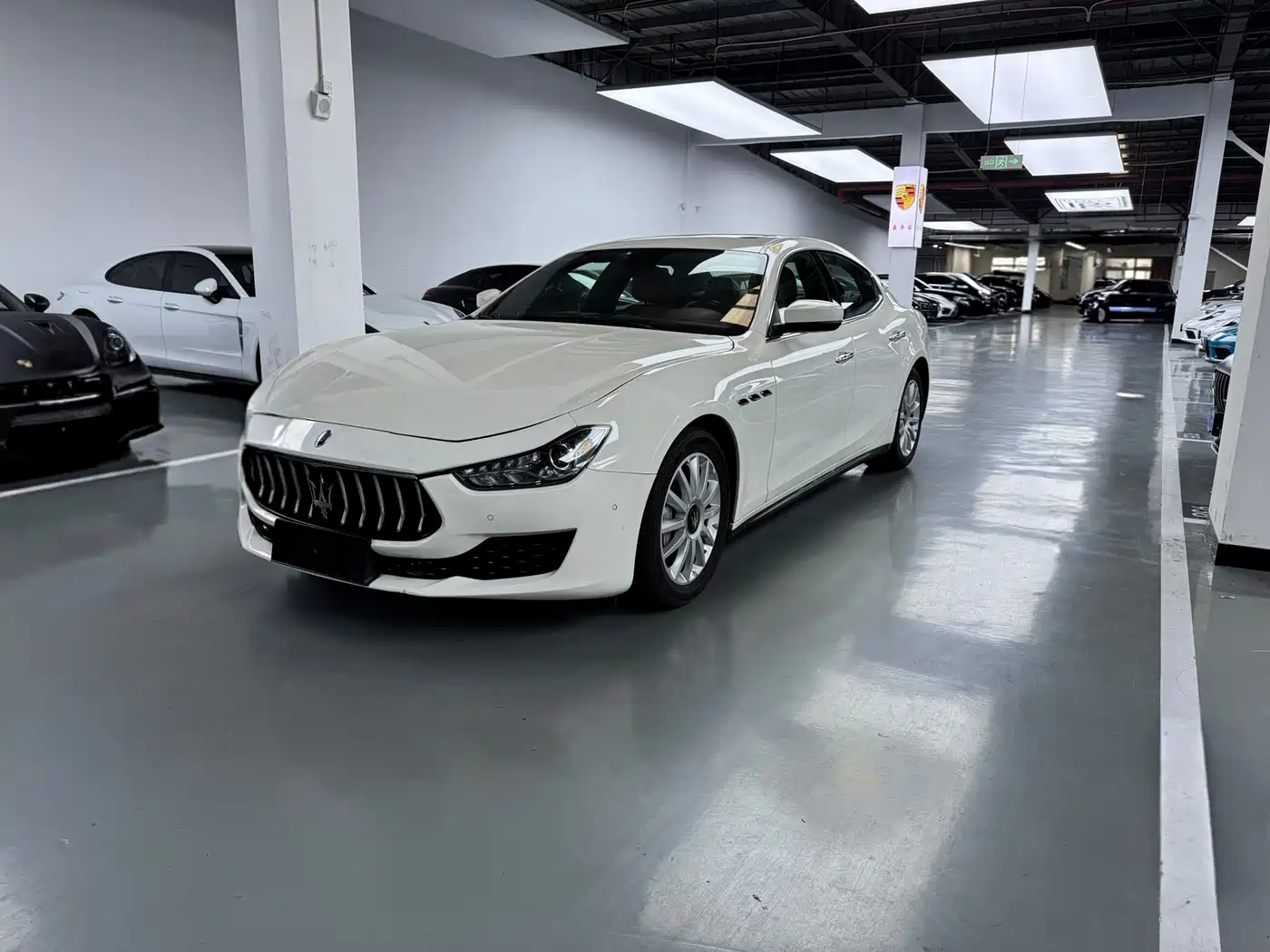 Maserati Ghibli 2017 3.0T Standard