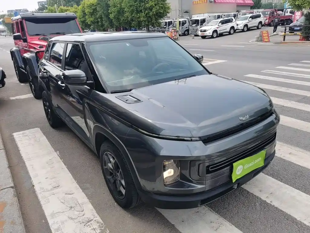 Фото 4 - Geely ICON