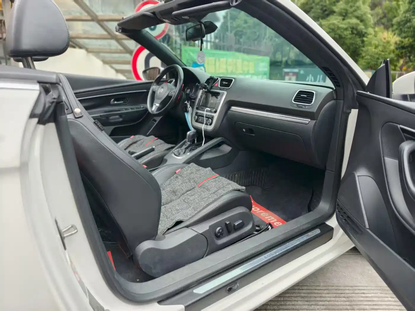 Volkswagen Eos 2011 Model 2.0TSI фото 7
